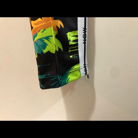 Nike Sportswear Floral Print Pants, AR1613-389, XL - Picture 7 of 16